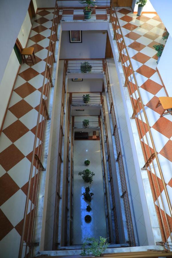 Victoria Hotel Apartment Адис Абеба Екстериор снимка